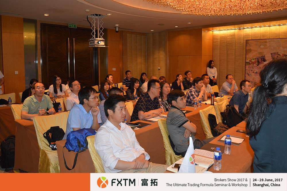 FXTM富拓在2017上海高端外汇展&研讨会中大放异彩23.png