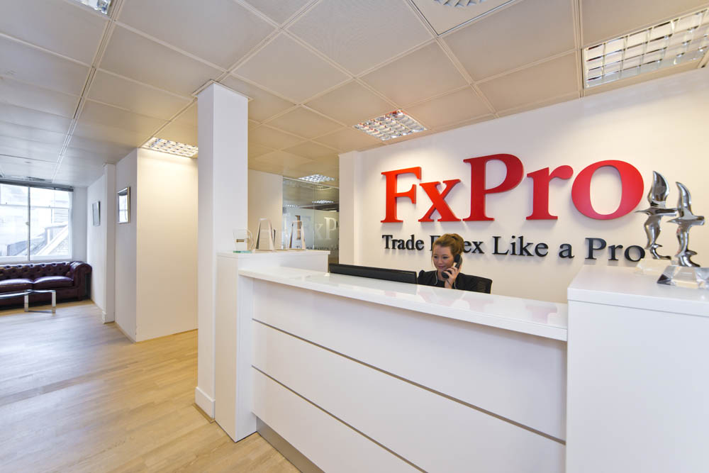 专业贴心的外汇服务 浦汇FxPro推出投资组合管理